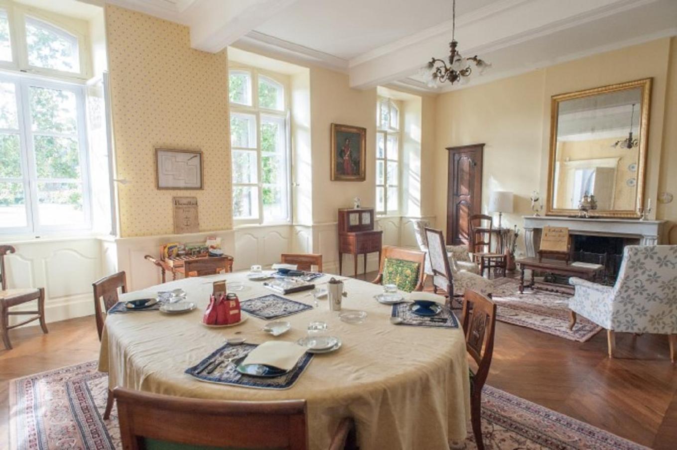Domaine De Lalande Panzió Vénès Kültér fotó